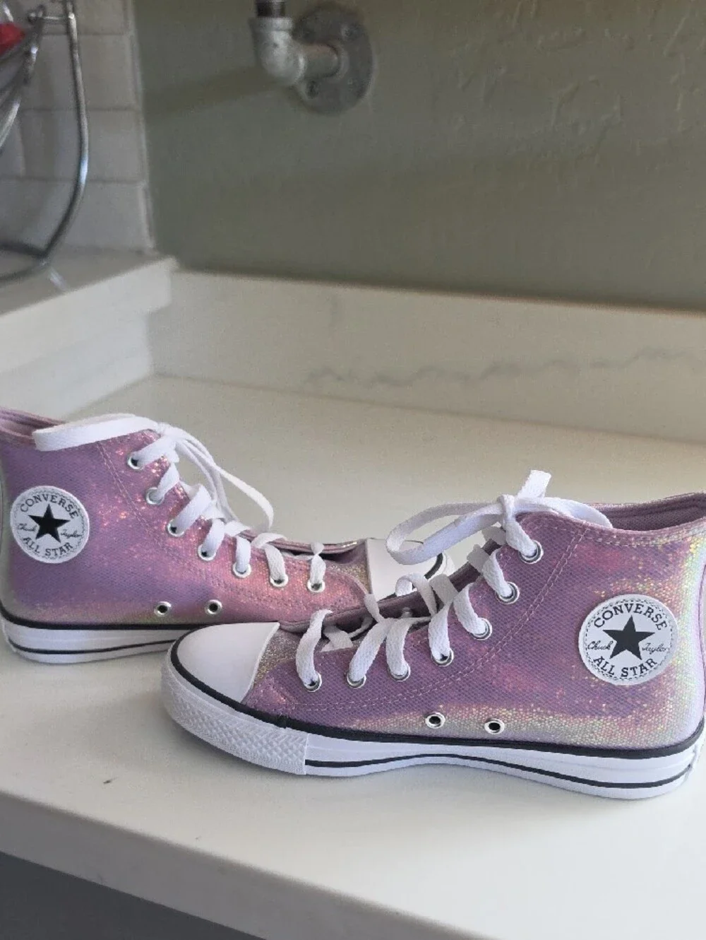 Converse sparkling iridescent